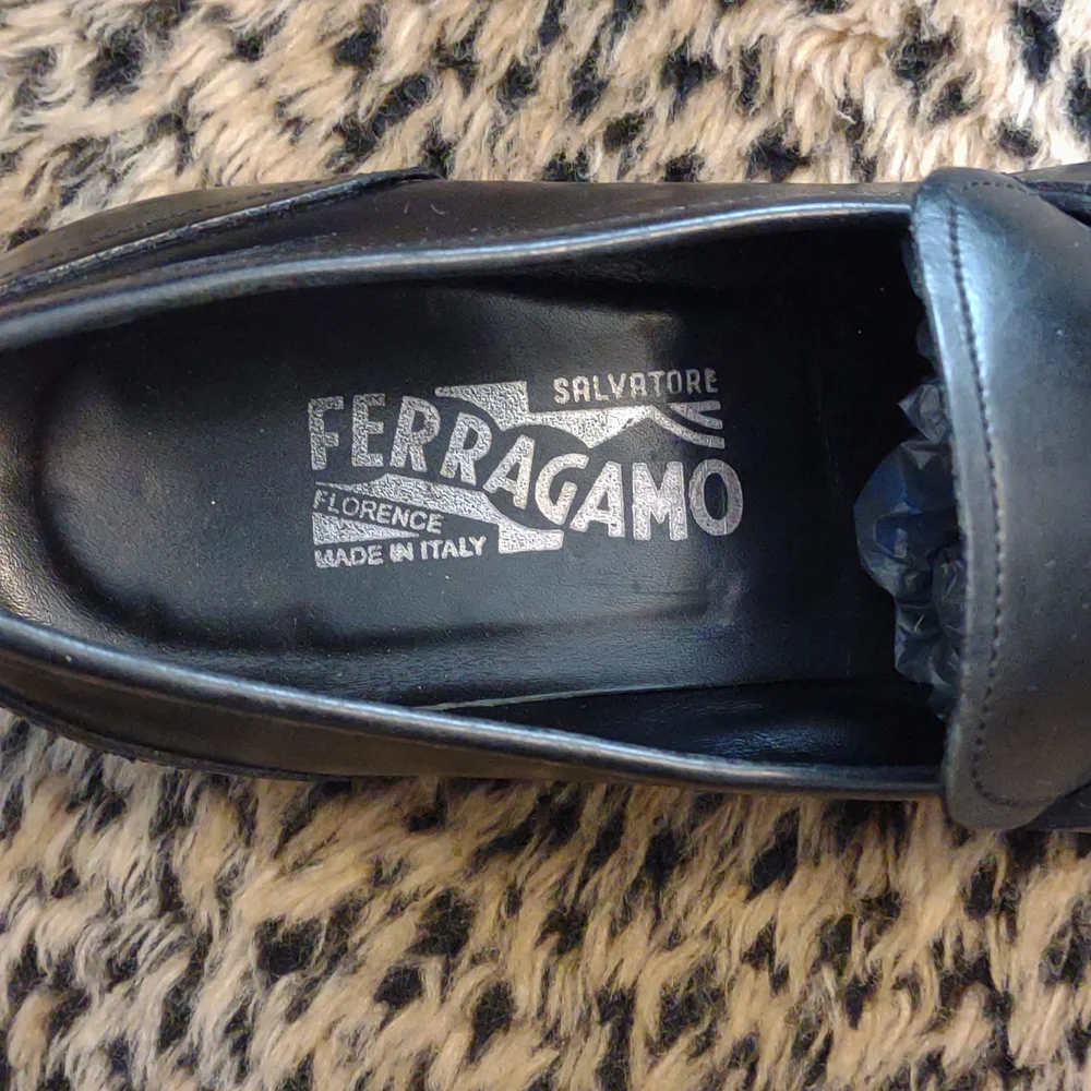 Salvatore Ferragamo Silver Gancini Bit Loafer Sz. 10